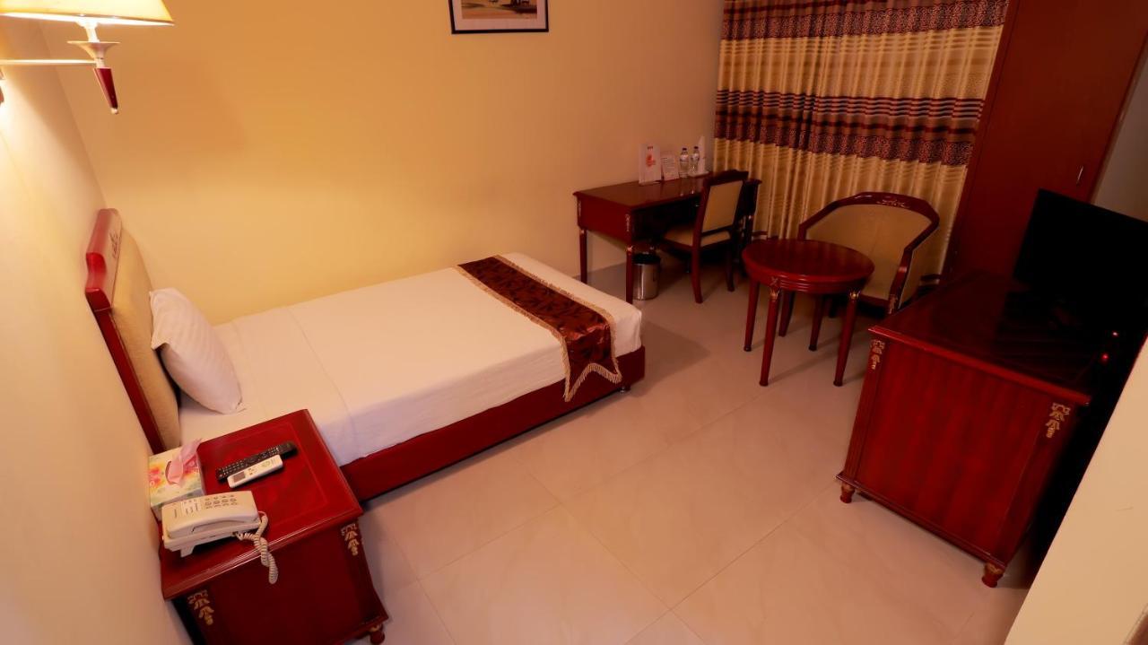 Hotel Metro International ซิลเฮติ ภายนอก รูปภาพ